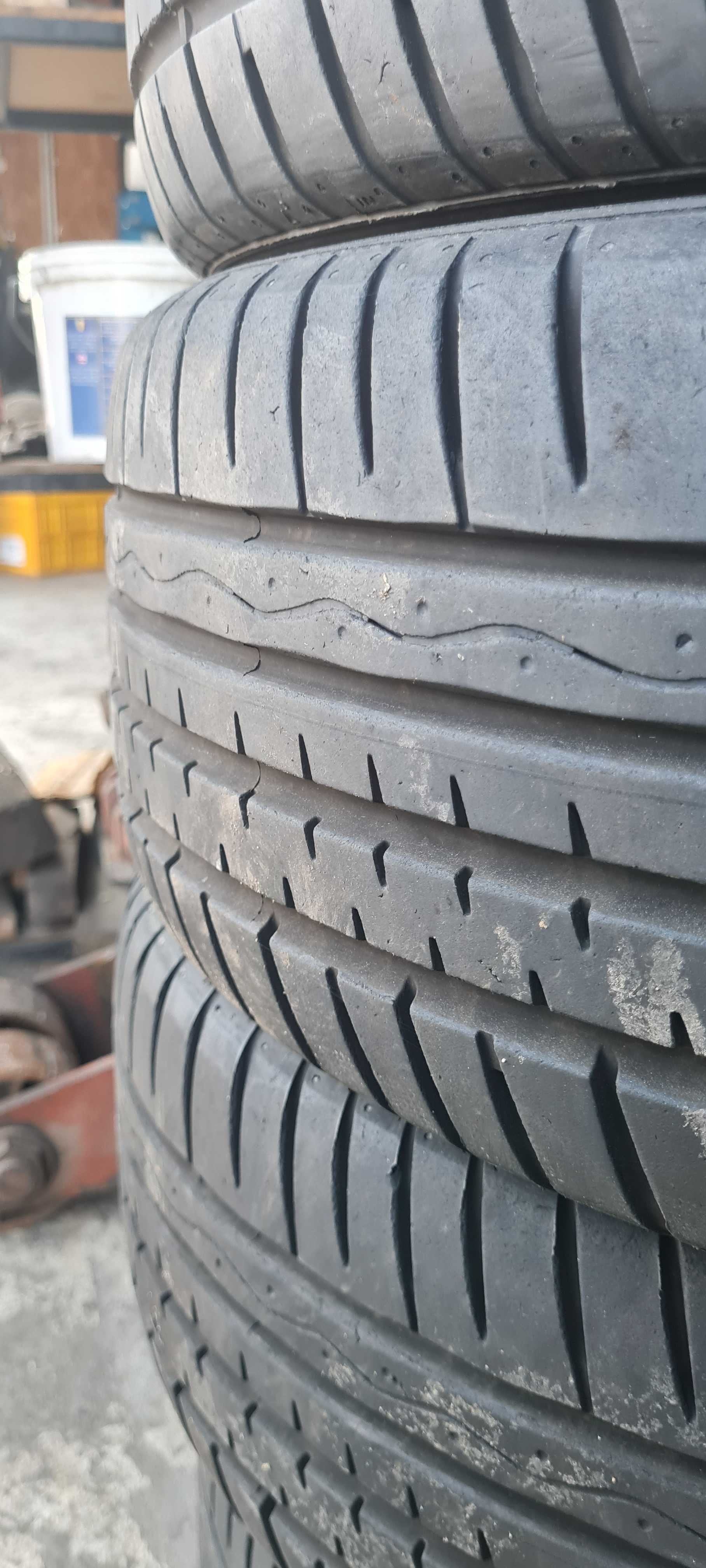 De vanzare 4 anvelope de vara de la Hankook