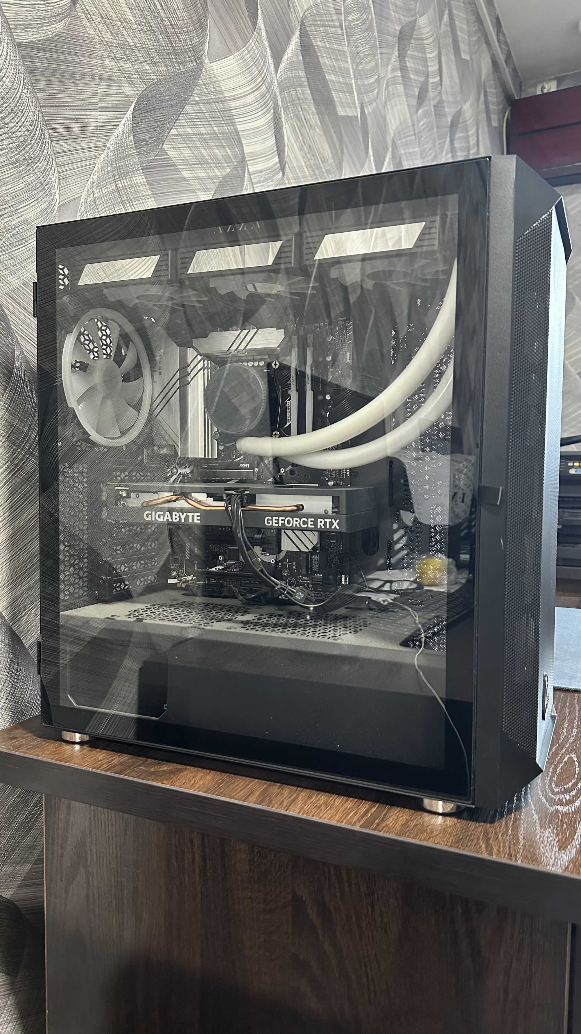 Игровой компьютер (i7-13700K, 32 GB DDR5, RTX 4060 8GB, SSD 512 GB)