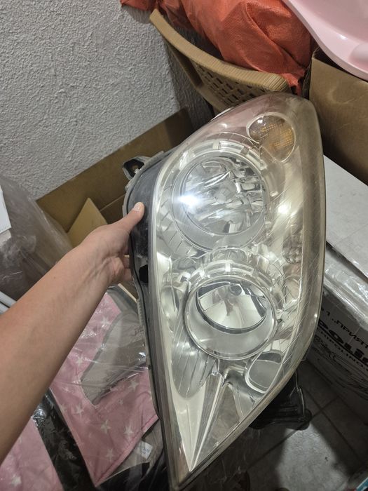 Фарове за Опел Астра H 2009