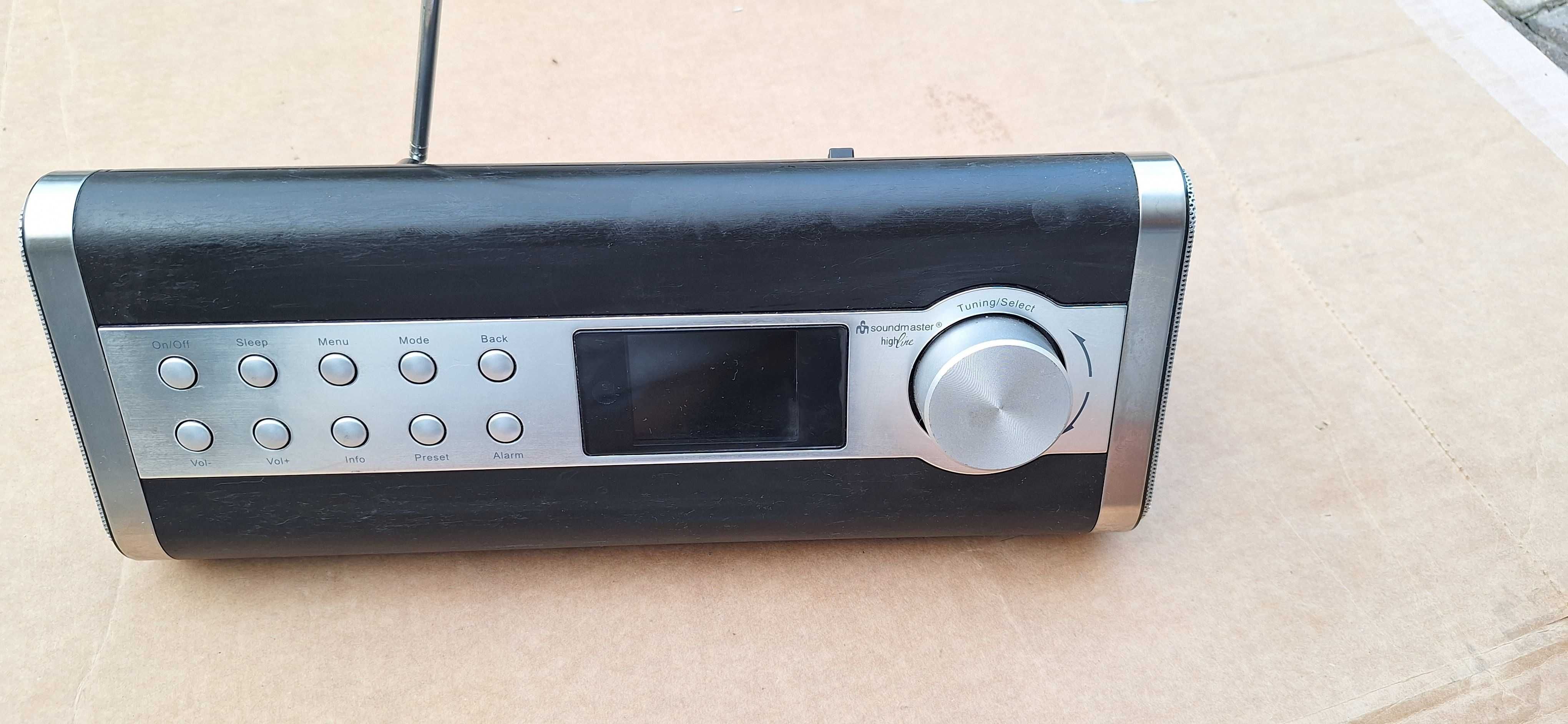 Internet Radio Soundmaster, FM, DAB, 10W, afisaj color, WiFi