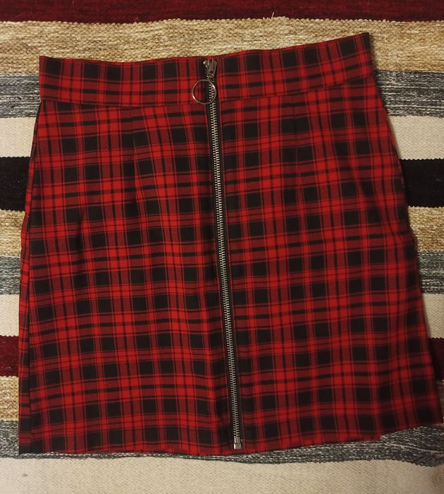 Продам юбку для девочки