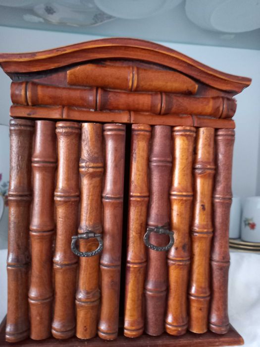 Шкафчик для ключей