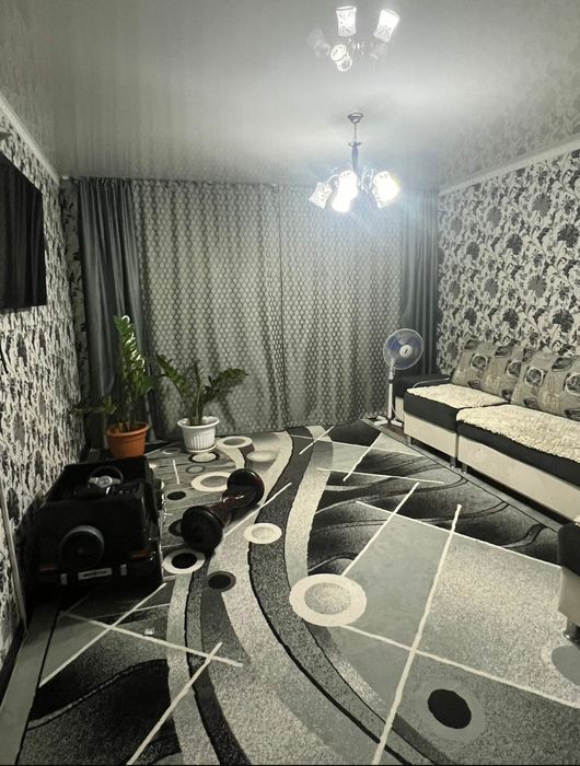 продам 3-х комнатную квартиру