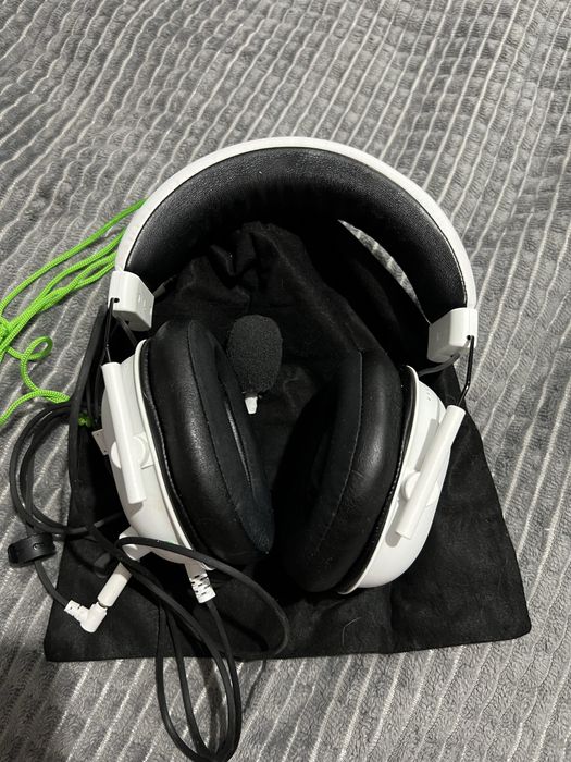 Наушники Razer Black Shark v2 X Белые