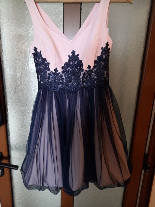 Официална рокля 34 номер