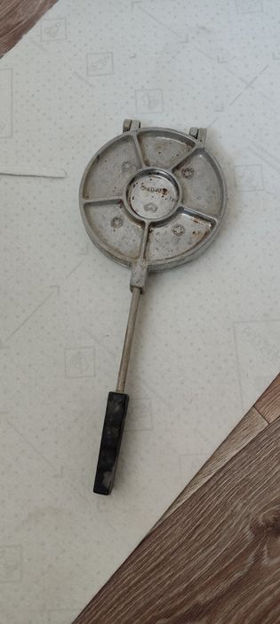 БУ Орешница и Форма для печенья