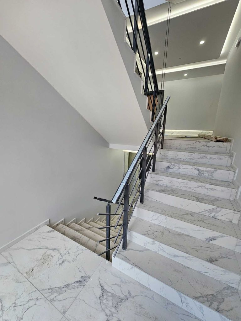 Продава се Двустаен апартамент в Велинград - 62 кв.м за 1449 €/кв.м - Снимка #11
