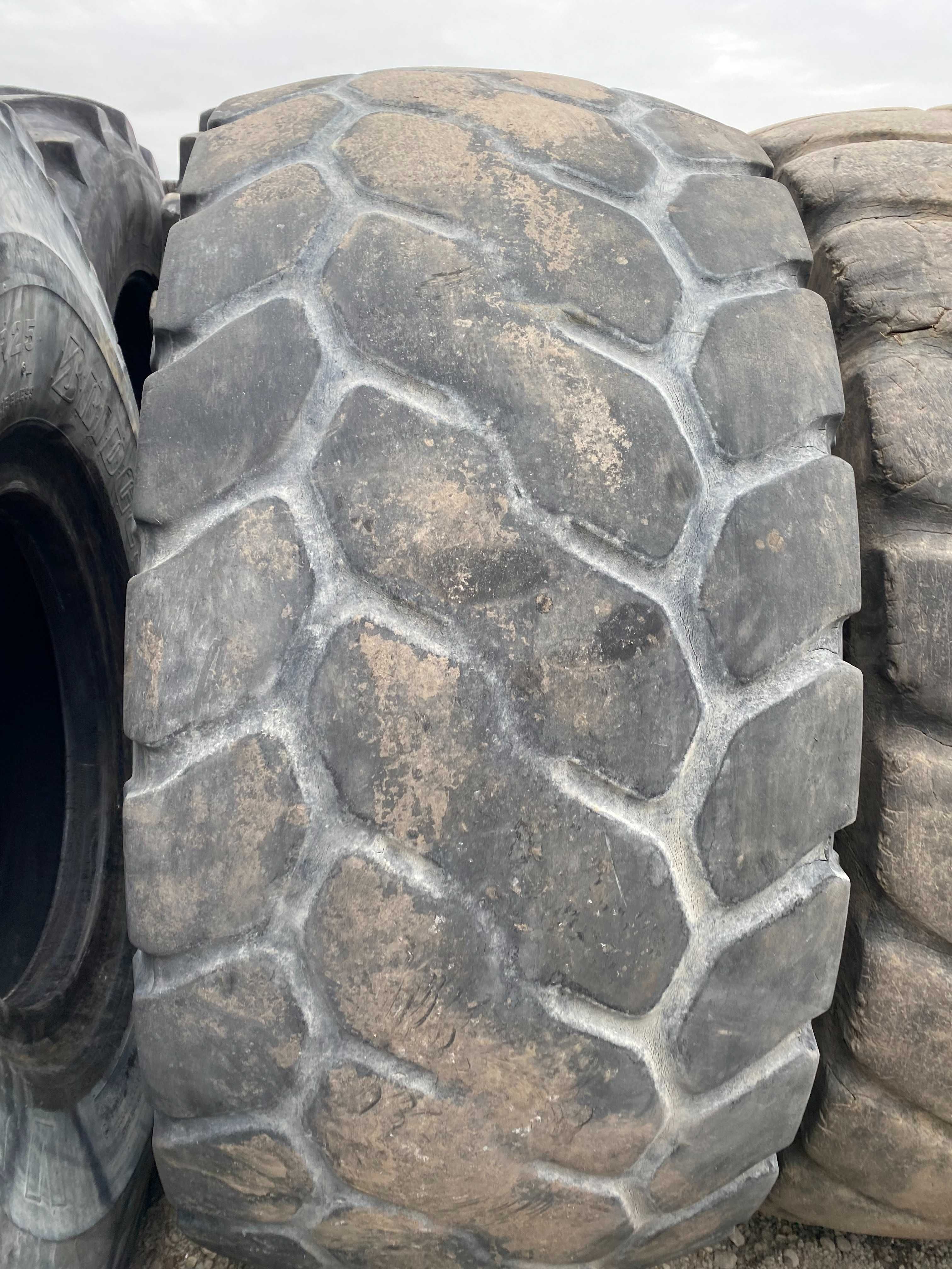 Cauciucuri 26.5 R25 Bridgestone