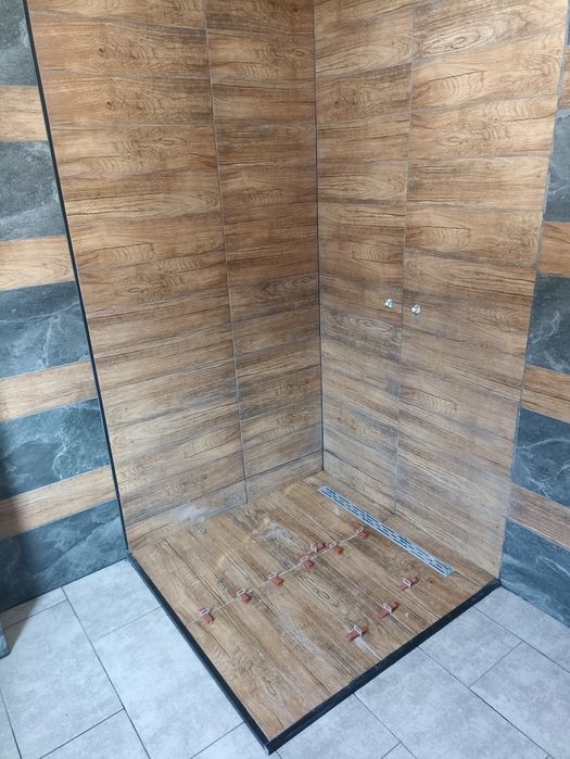 Echipa disponibila,executam lucrări și reamenajari