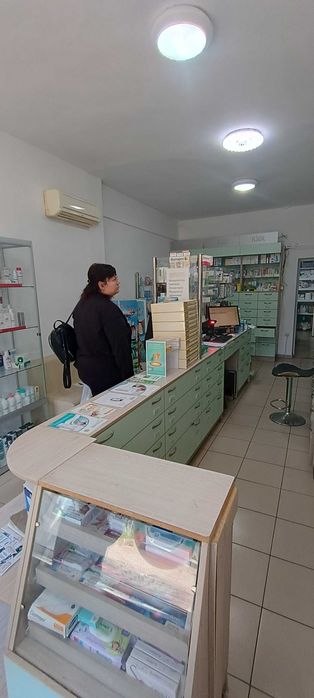 Работеща аптека под наем – гр. Белослав, център