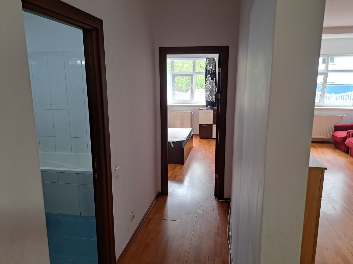 Apartament 2 camere Metrou 1 Decembrie