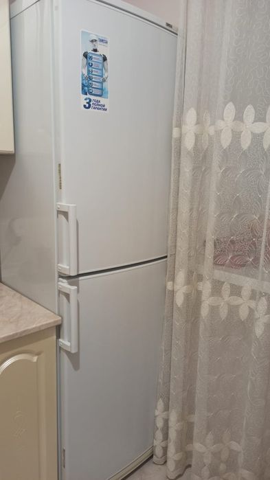 Срочно срочно холодильник