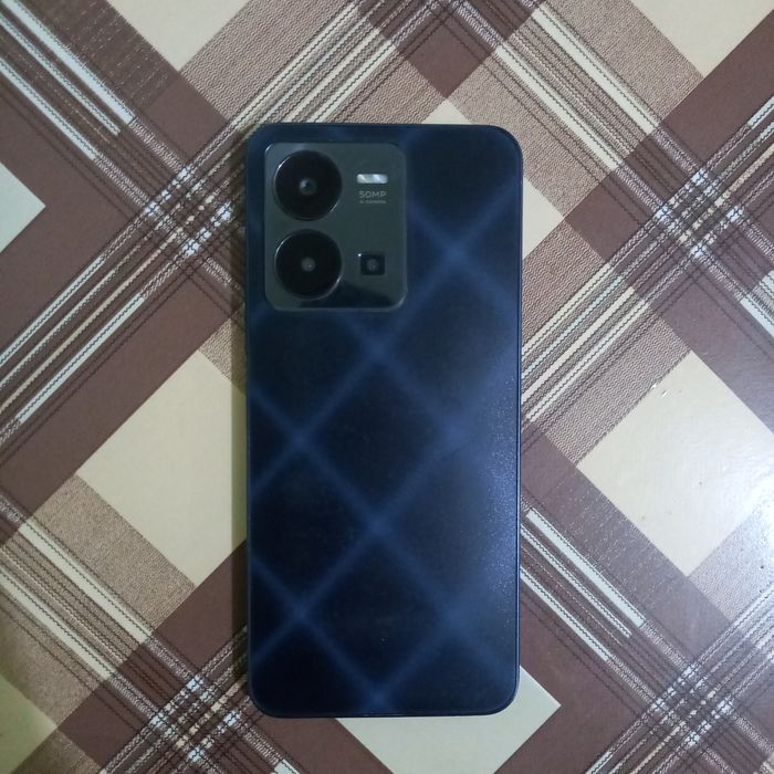 Vivo y35 sotiladi holati yaxshi zoʻr