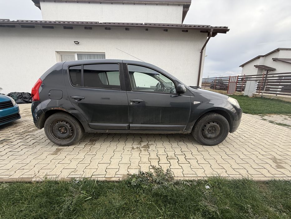 Dacia Sandero 1.4 benzina + gpl