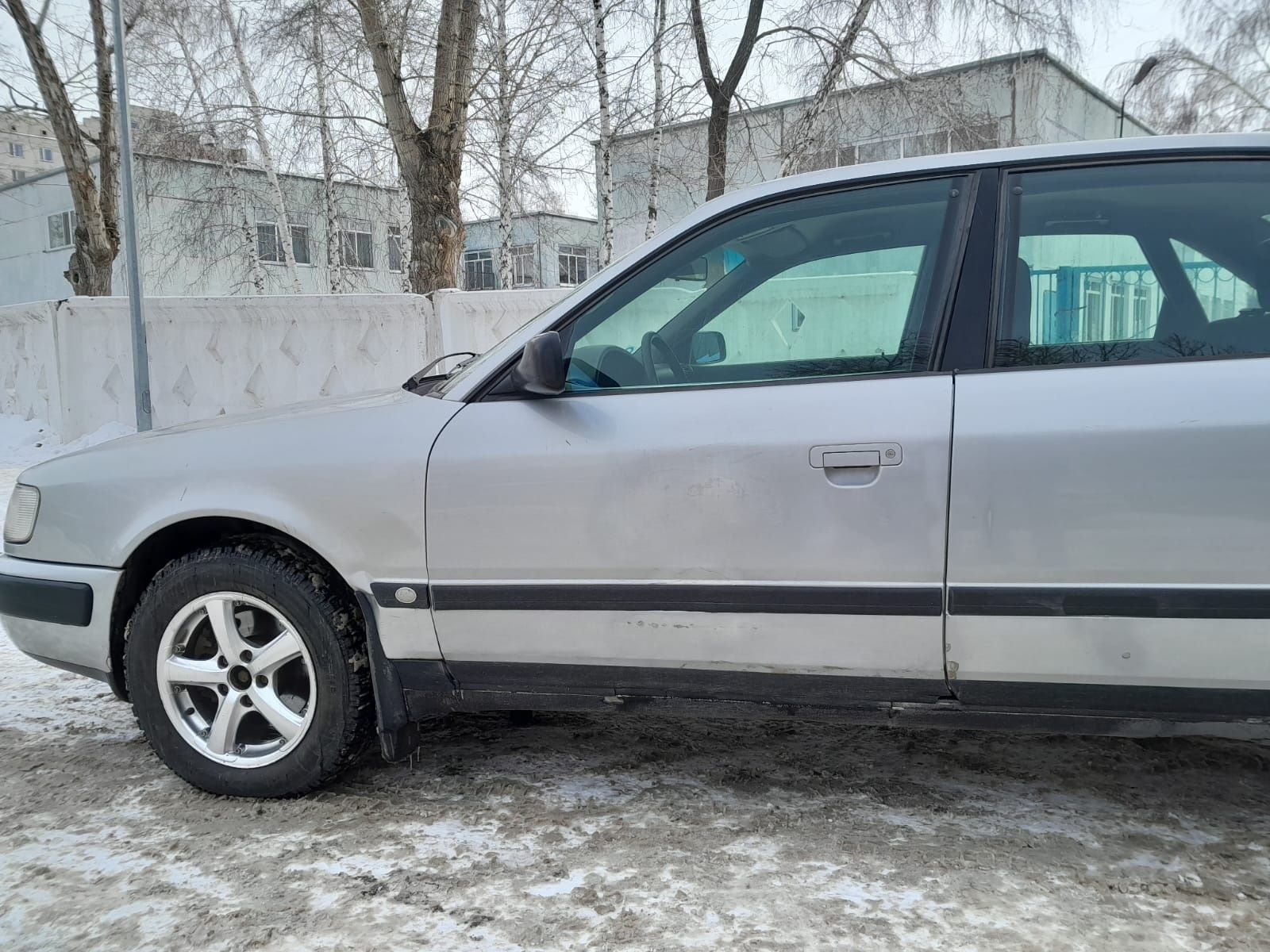 Продам Audi 100 C4 2.3