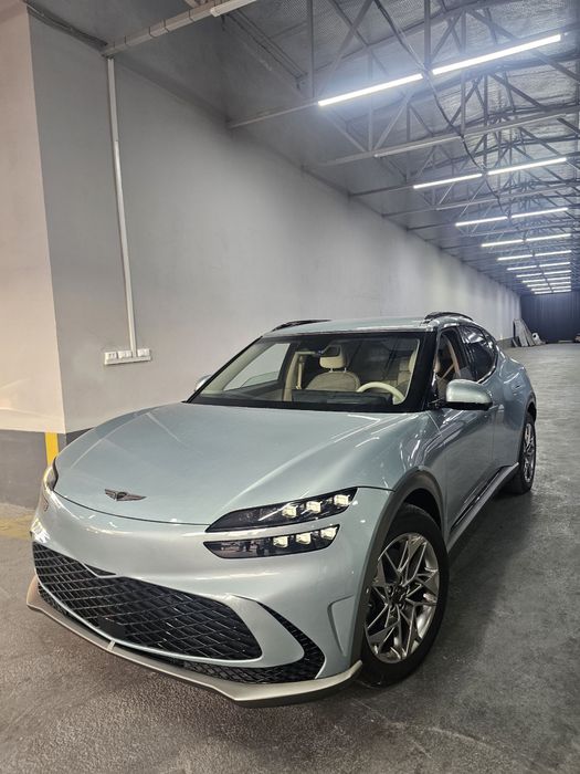 Genisis Gv60 electro mobil full