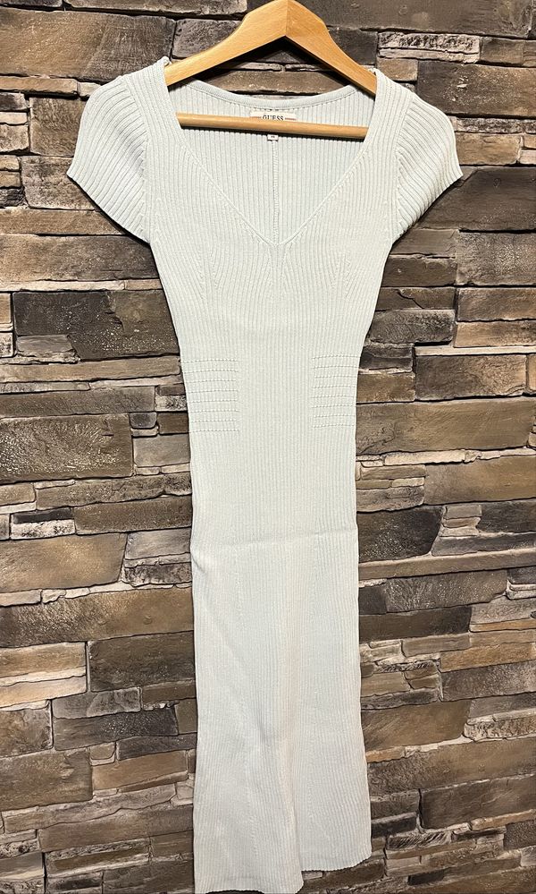 Guess-Zara-Stradivarius