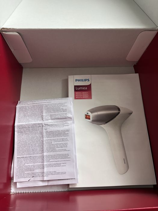 Фотоепилатор Philips  Lumea 9900 BRI977/00 Lumea