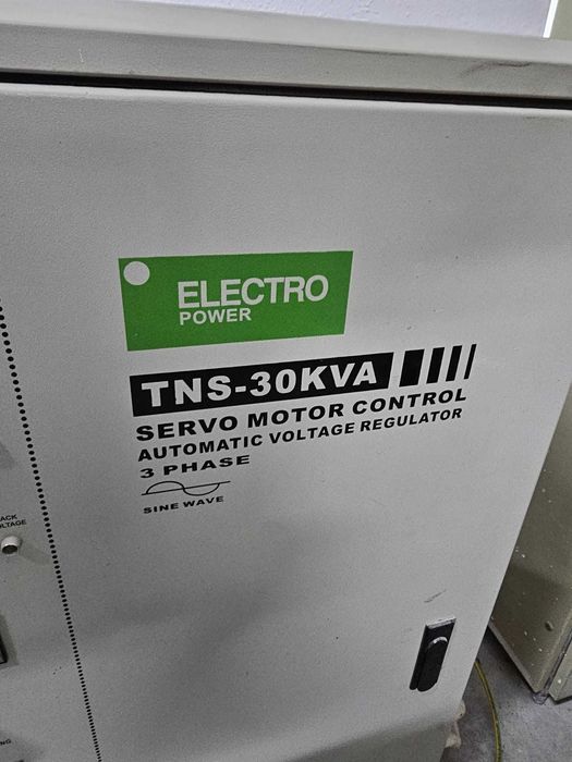 Stabilizator tensiune 30 kw servo motor control
