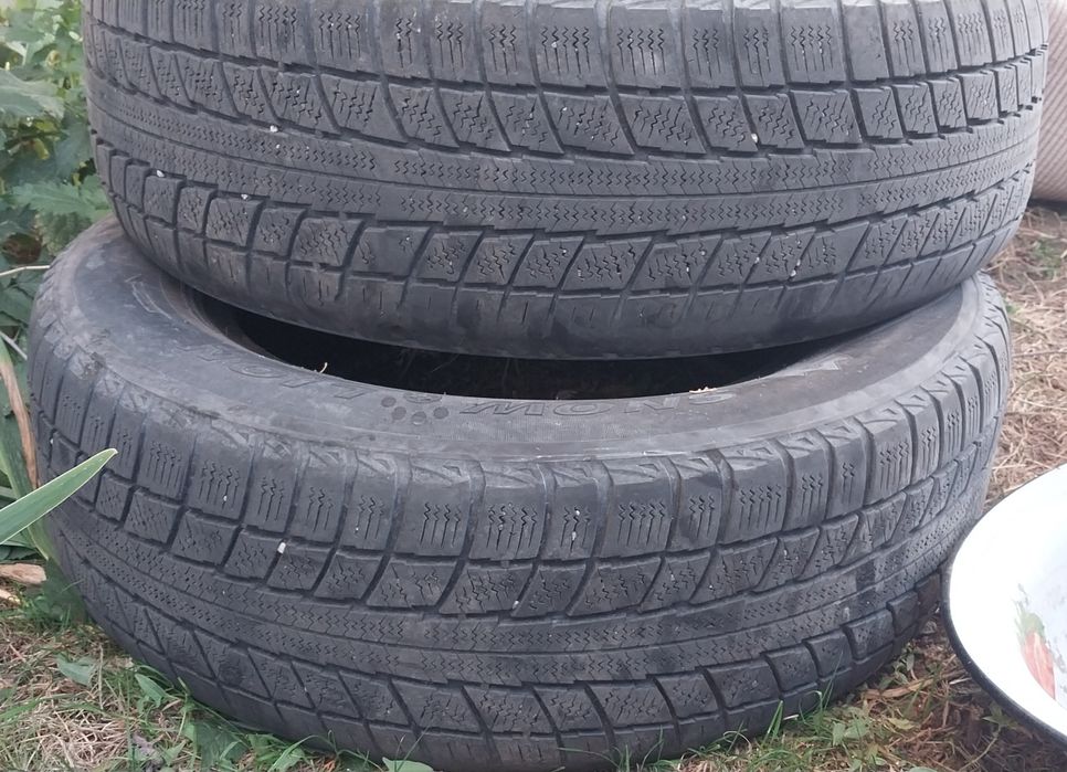 Продам резину Б/у