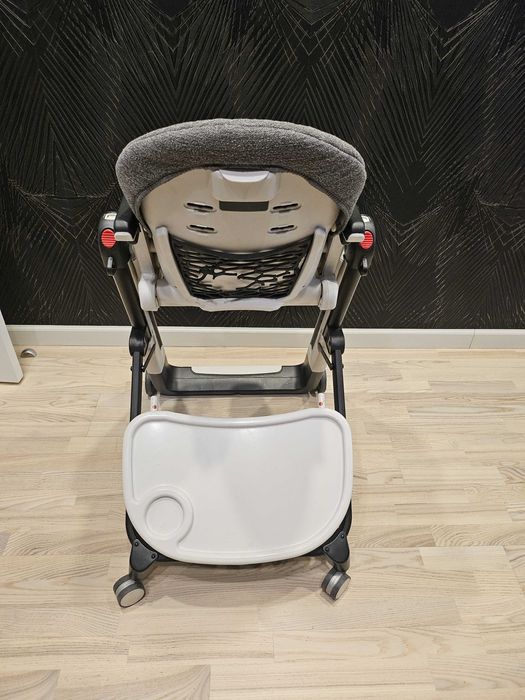 Стульчик Peg-Perego Siesta Follow Me Wonder Grey