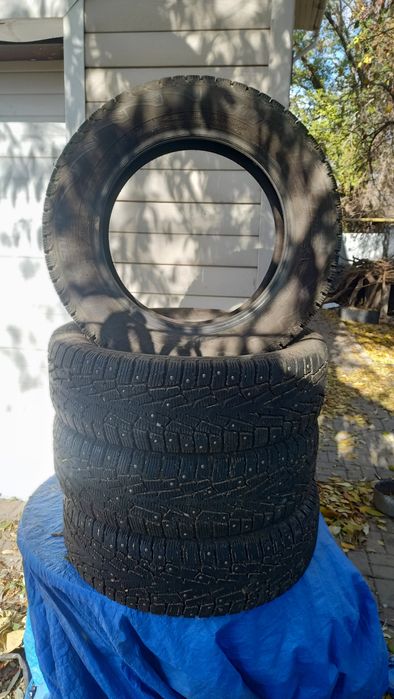 Продам резину 205/60 R16