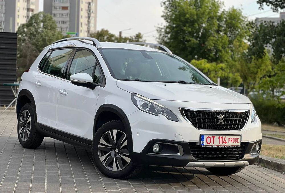 Peugeot 2008 1.2 -130 CP / Piele / km reali / benzina