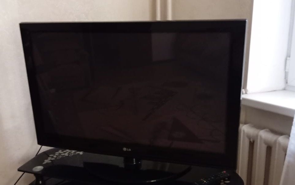 Продаю Телевизор LG