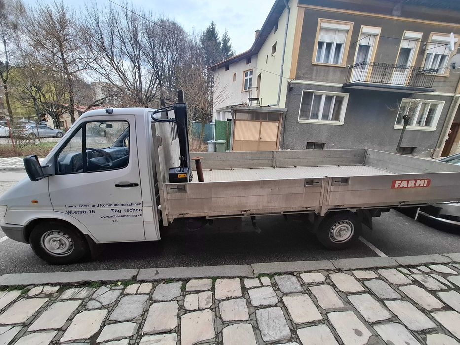 Mercedes 312d бордови