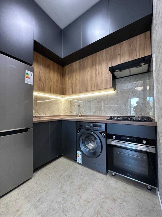 ( К105 ) Продаю 2-комн квартиру рядом с метро «Туркистан»