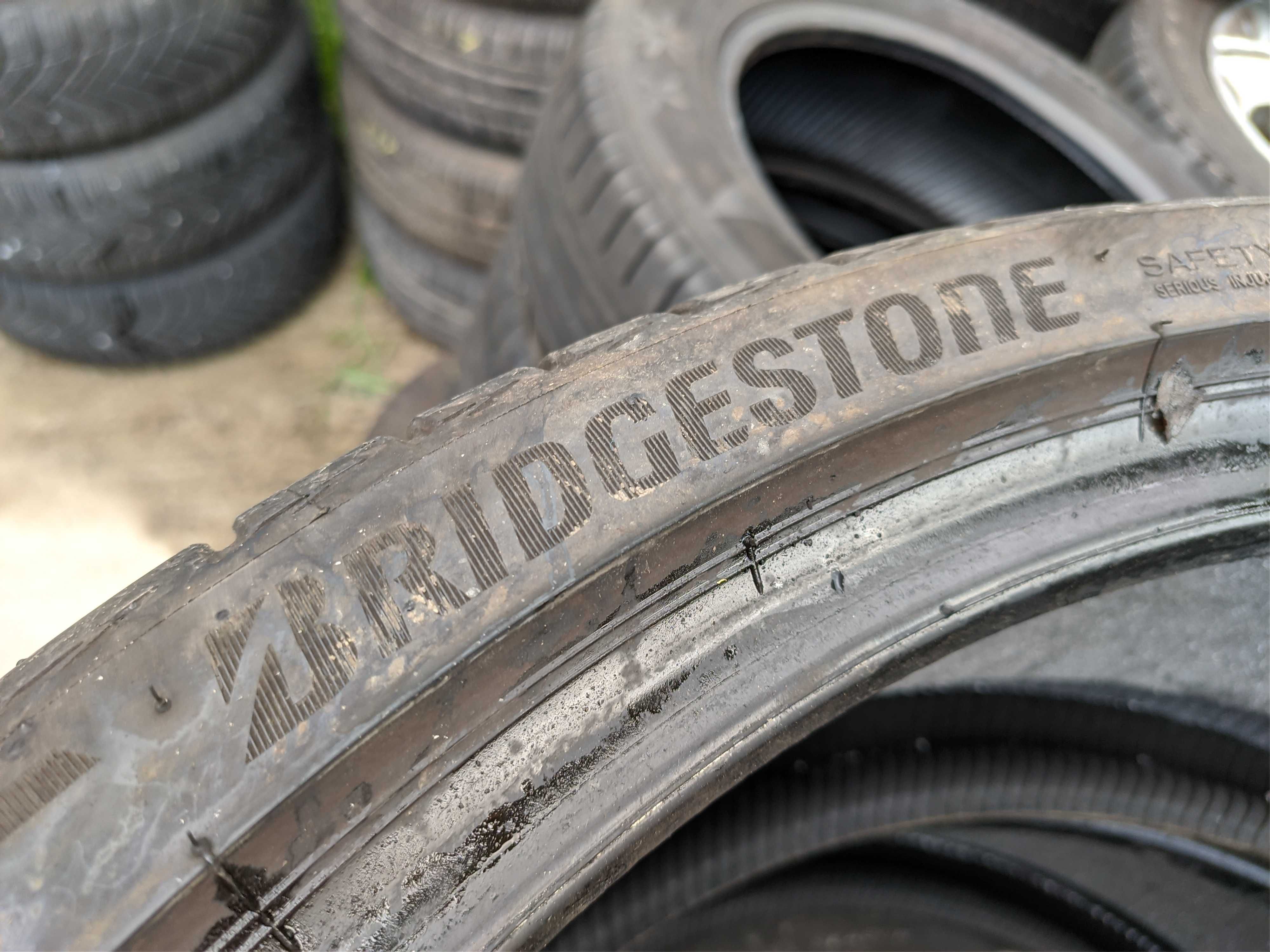 2бр Летни гуми 255 35 21 - Bridgestone - DOT 2022 -