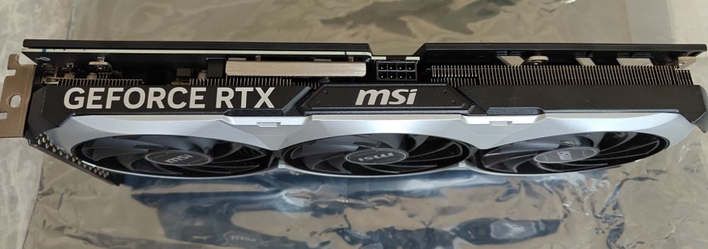 Msi Ventus 3x  Rtx4070 12gb 192Bit GDDR6X