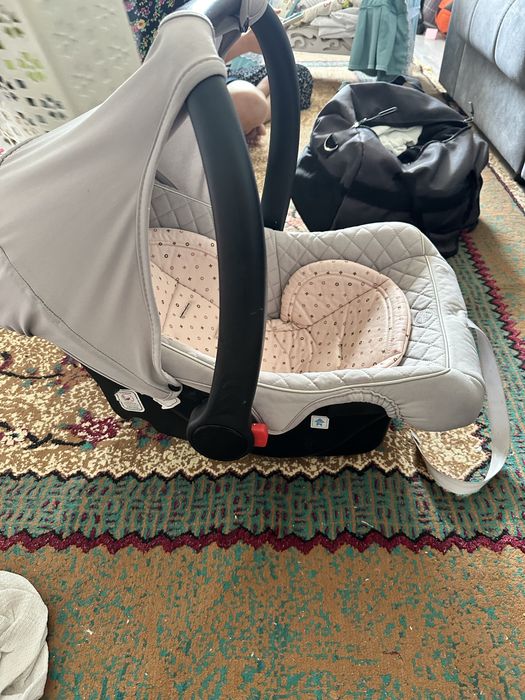 Автолюлька автокресло