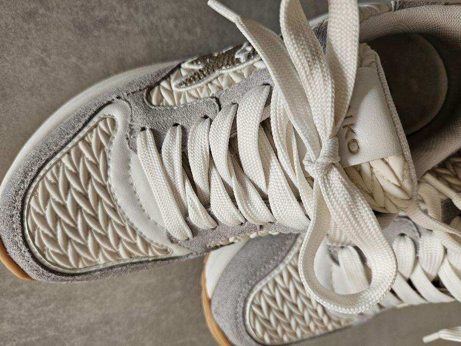 Маратонки Пинко размер 37