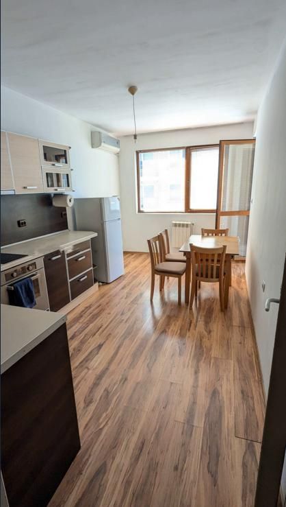 Дава се под наем Тристаен апартамент в София, Красно село - 90 кв.м за 650 € - Снимка #1