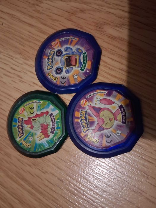 Vand boinx-uri pokemon din diferite editii. Detalii in descriere!