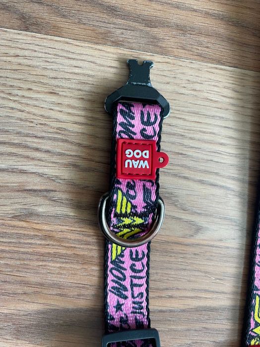 нашийник + повод + играчки за куче