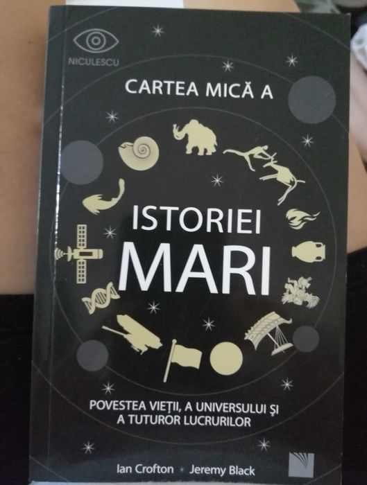 Carte,, Cartea mica a istoriei mari''