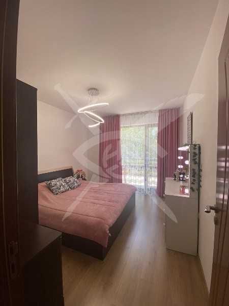 Дава се под наем Двустаен апартамент в Пловдив, Южен - 74 кв.м за 124500 € - Снимка #2