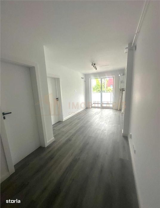 Apartament 2 camere finisat, zona Stefan cel Mare