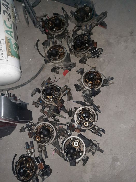 Продам Моно впрыск на VW Пассат В3,В4 обьем  V 1,8 Гольф 3 цена 50 000