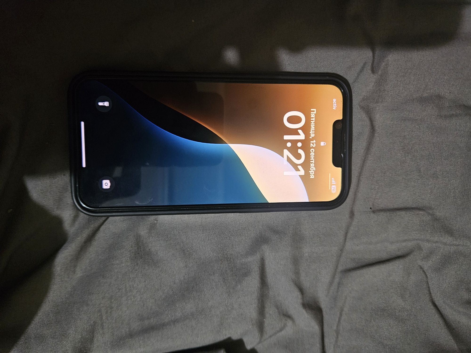 IPhone 13  в отличном состоянии