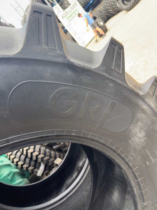 Cauciuc 580/70 R38 Gri radiale noi pentru tractor spate pret cu tva