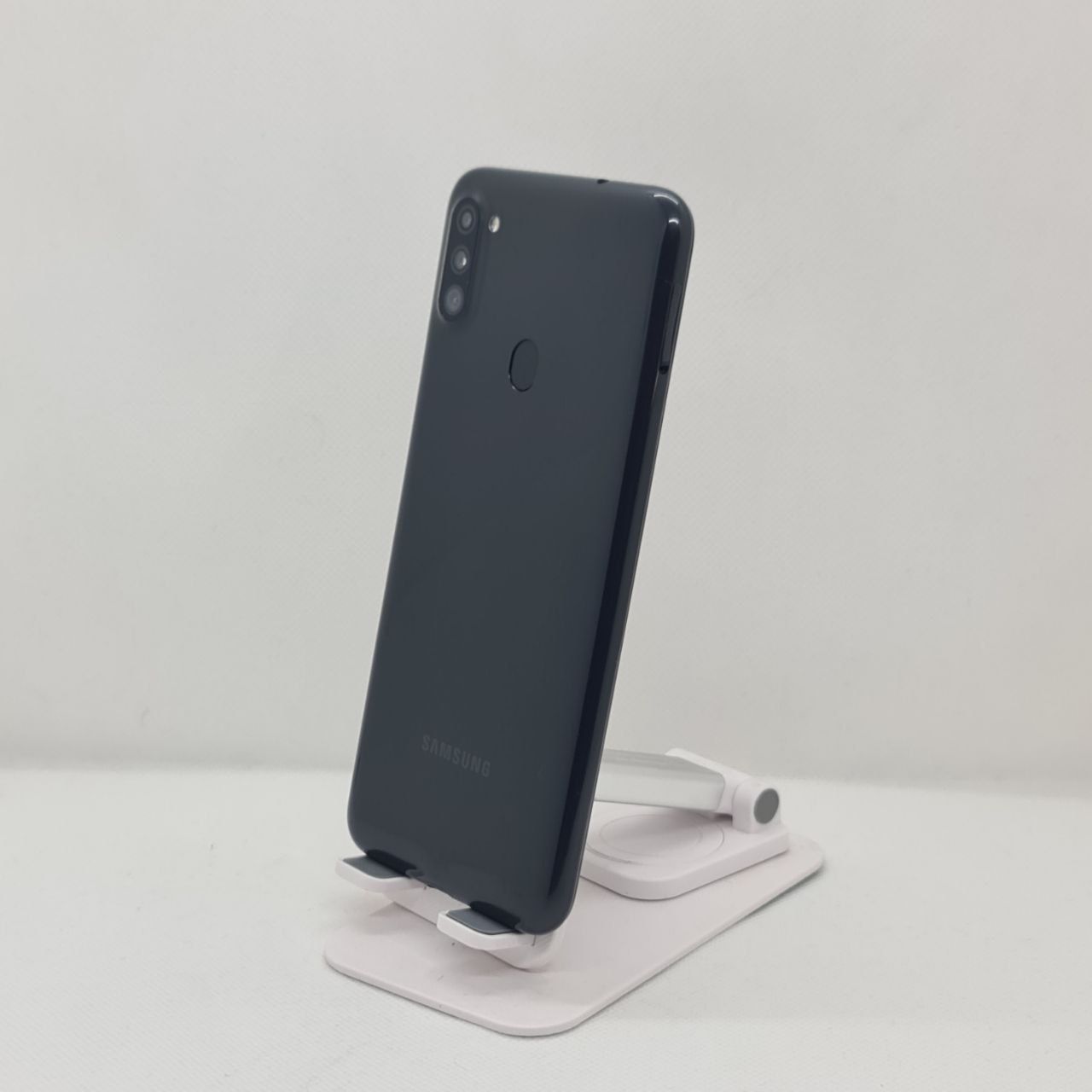 Samsung A11 sotiladi dastavka bor