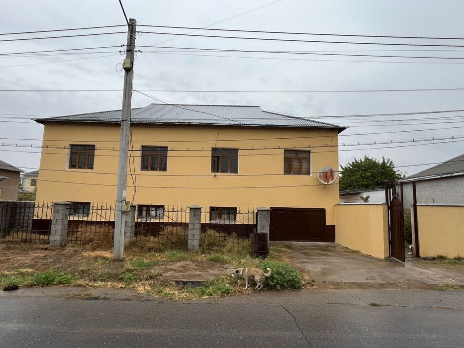 Продаётся двухэтажный дом