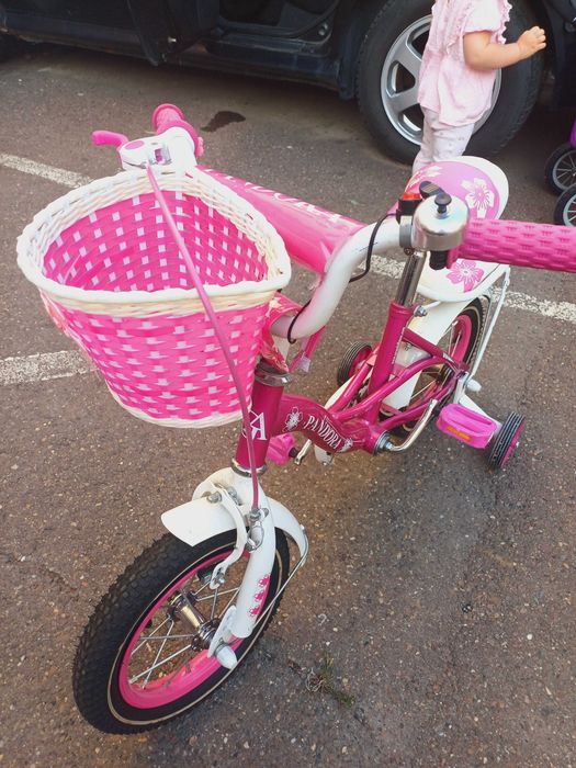 Bicicleta roz 2-4 ani
