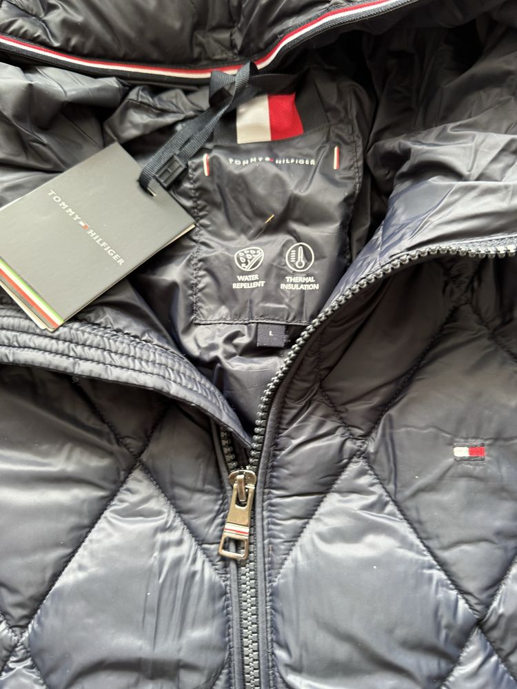 Яке Tommy Hilfiger