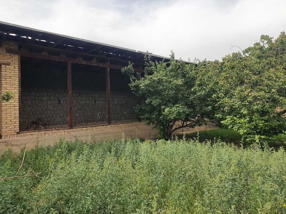 Uy sotiladi 8 sotix Keles Generalda