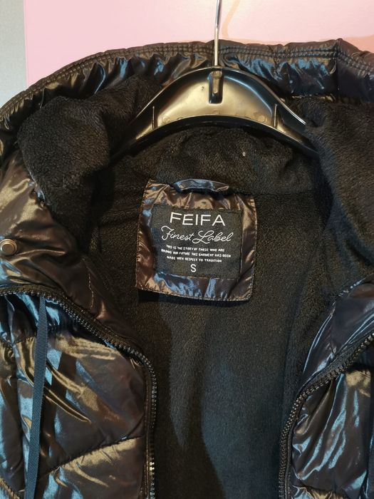 De vânzare O Geaca de iarnă și o vestă de Damă
