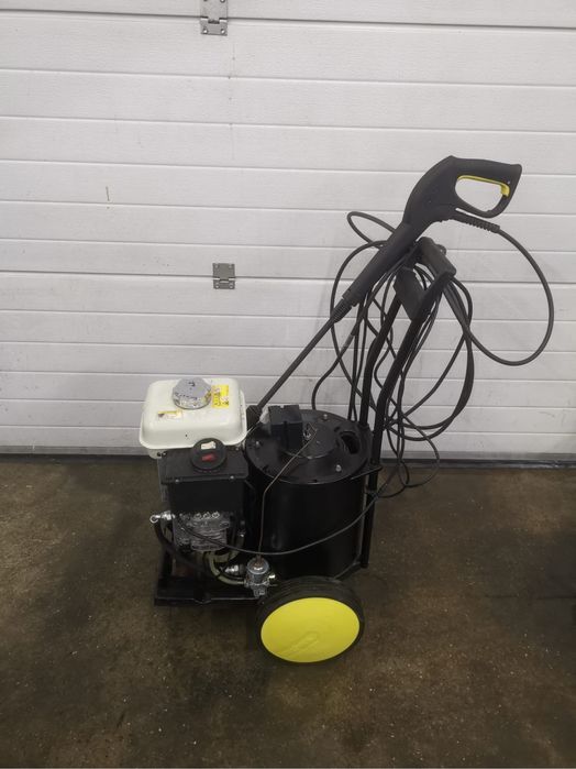 Karcher 855HS aparat de spălat cu presiune apă caldă